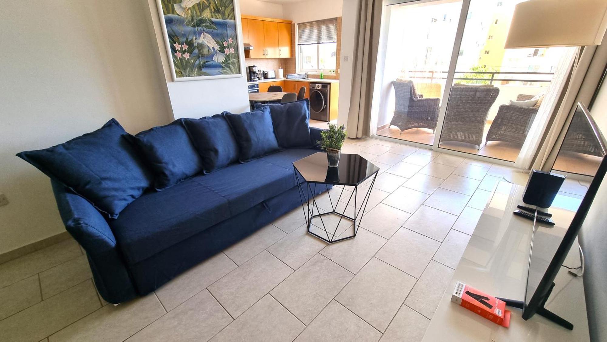 Beach Haven: 7-Minute Walk To The Beach + Pool Larnaka Exterior foto